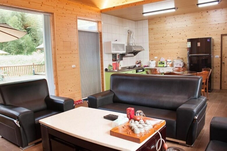 Bed & Breakfast Xitou Star