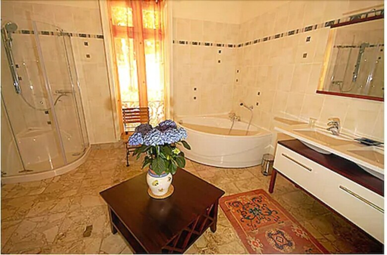 Bed & Breakfast Ch�teau Bouvet Ladubay