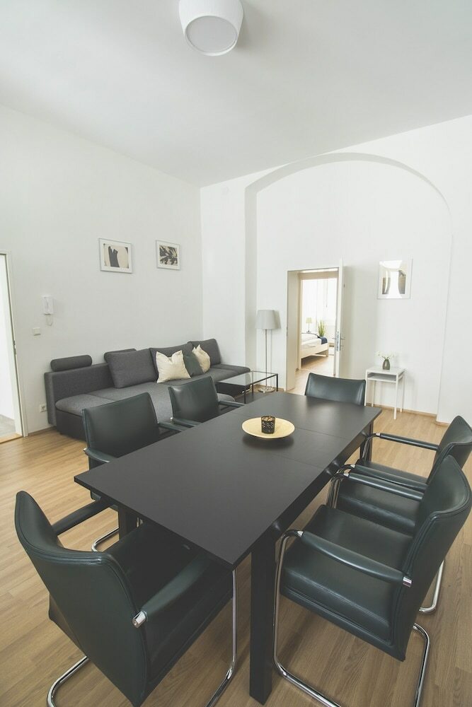 Apartamentos Starhemberg County