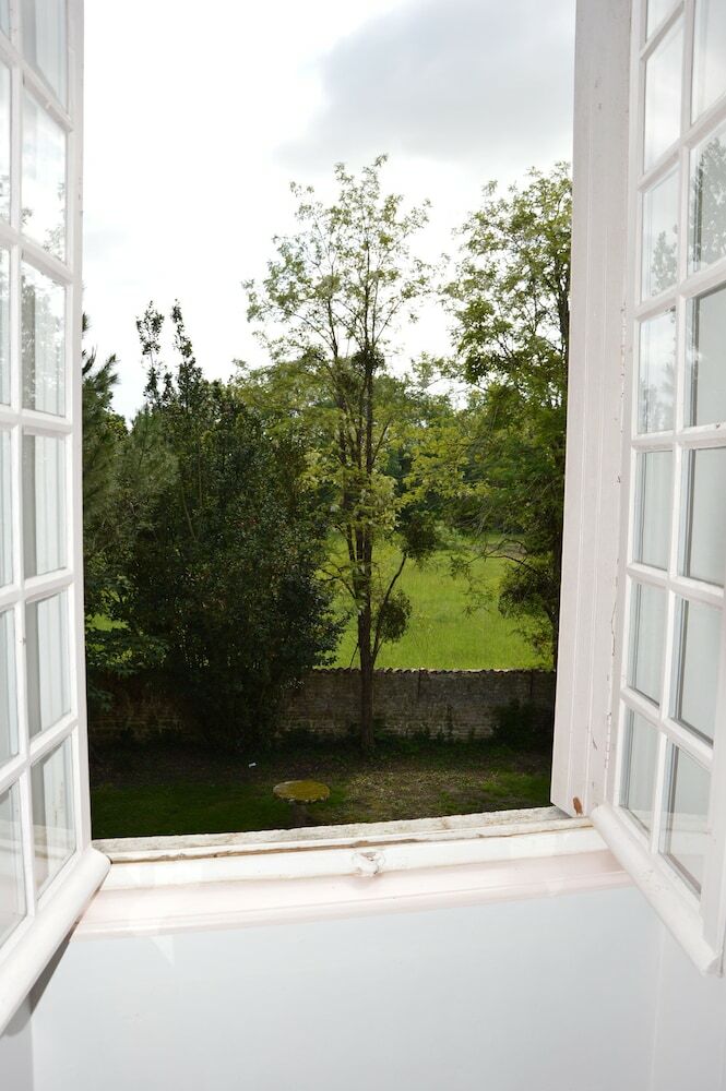 Hotel Le Logis Des Bessons
