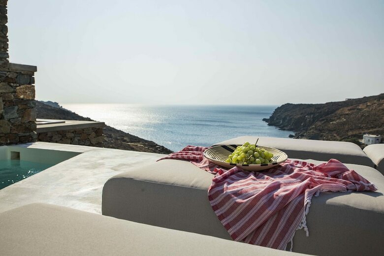 Phos Villas Tinos