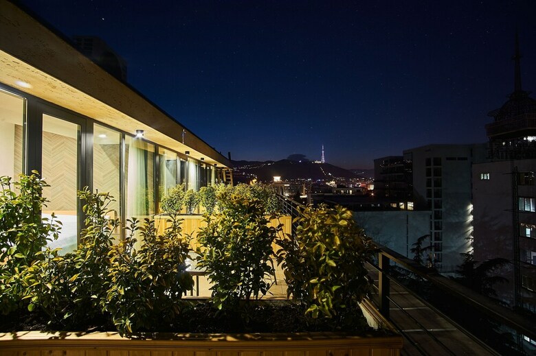 Hotel Green Floor And Apartments