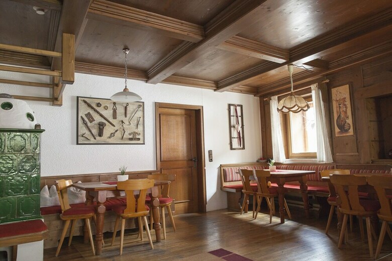 Hostal Romedihof Backpacker Hostel