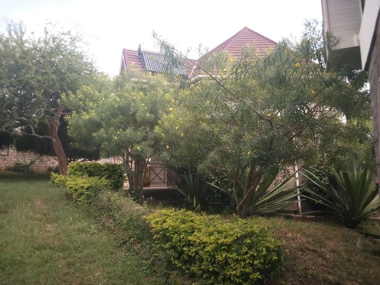 Mwingi Cottage Hotel