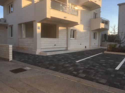 Apartments Villa Ella
