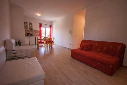 Apartments Lara Borik