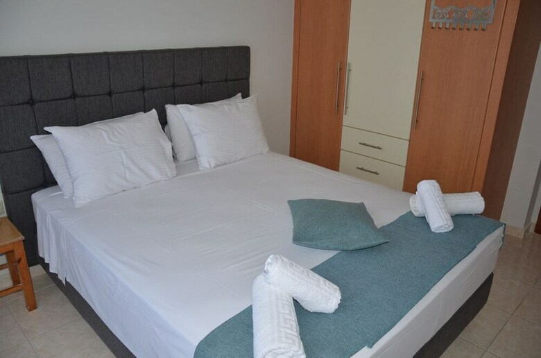 Platoni Elite Villas