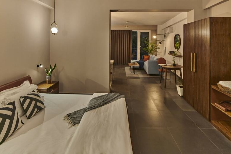 Hostal Minimalist Poshtel And Suites