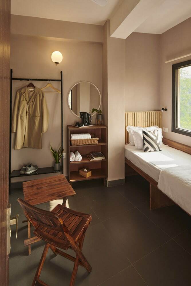 Hostal Minimalist Poshtel And Suites