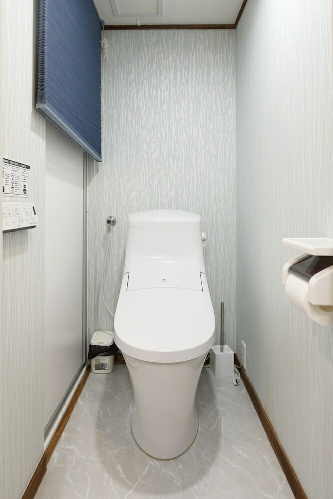 Apartamentos Frontier 24 - Premium Suite 402