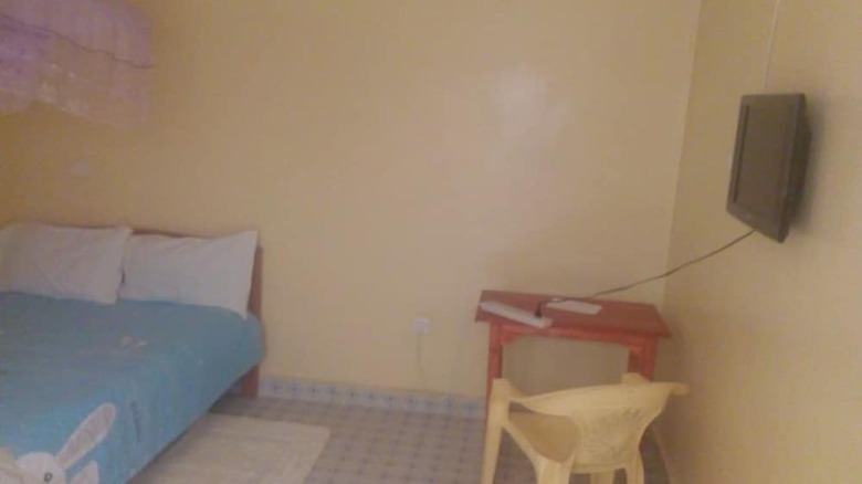Benaris Hotel & Lodge