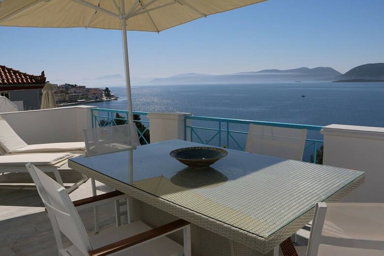 Grand Bleu Apartments