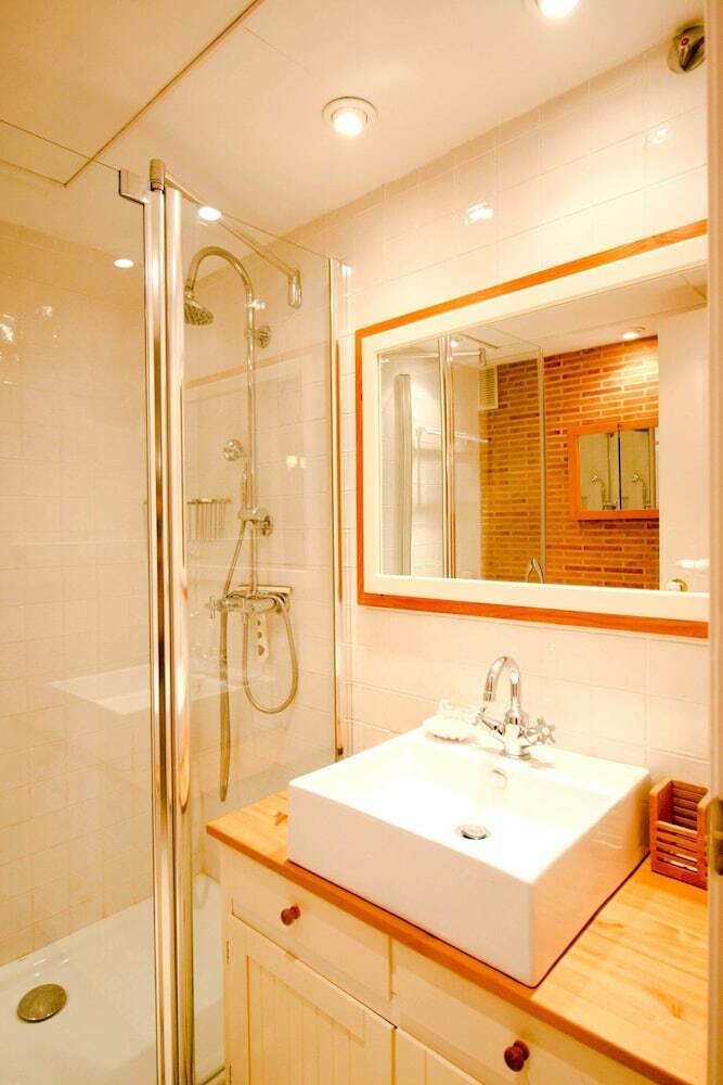 Apartamentos Suitur Beachfront Duplex With Pool And Sea Views