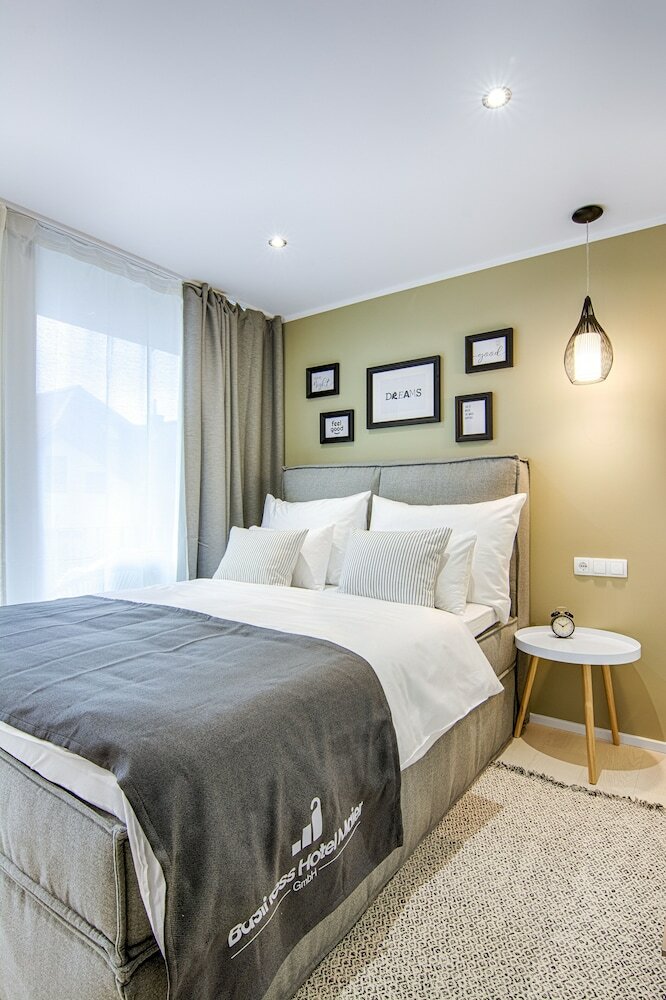 Aparthotel Business Hotel Maier