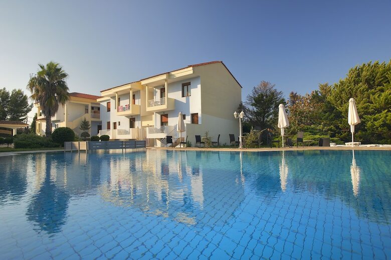 Hotel Acrotel Lily Ann Village