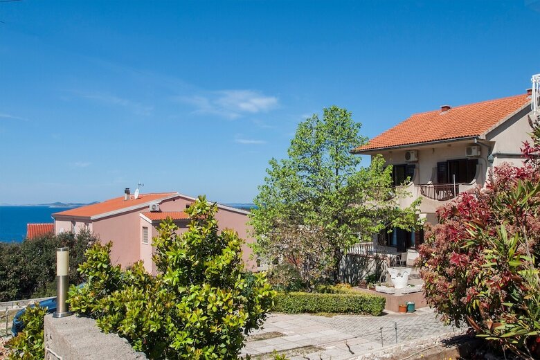 Hotel Apartments & Rooms Mikelin