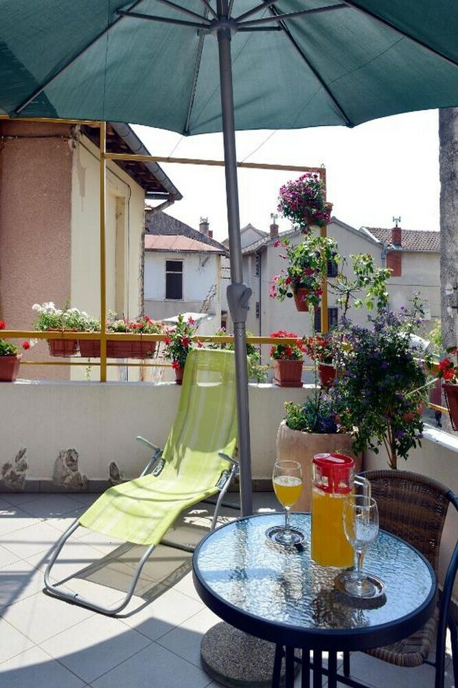 Apartment Aras