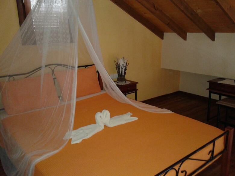 Apartamentos Elia Houses