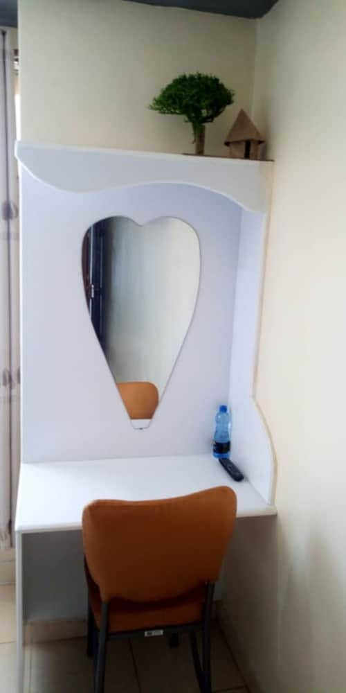 Mt. Ararat Hotel