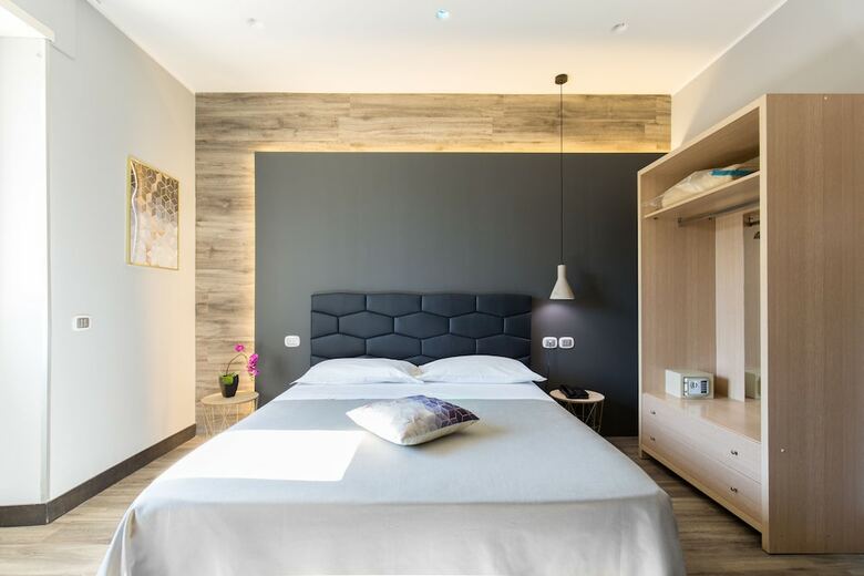 Hotel Plana