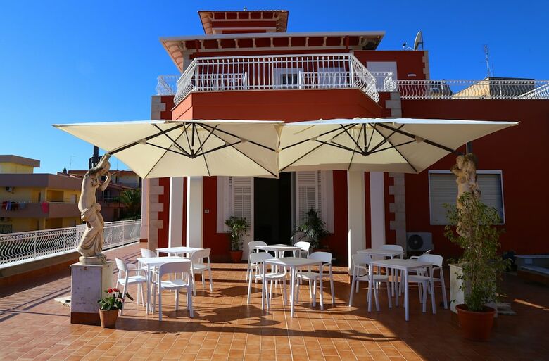 Bed & Breakfast Villa Edera Rental Rooms