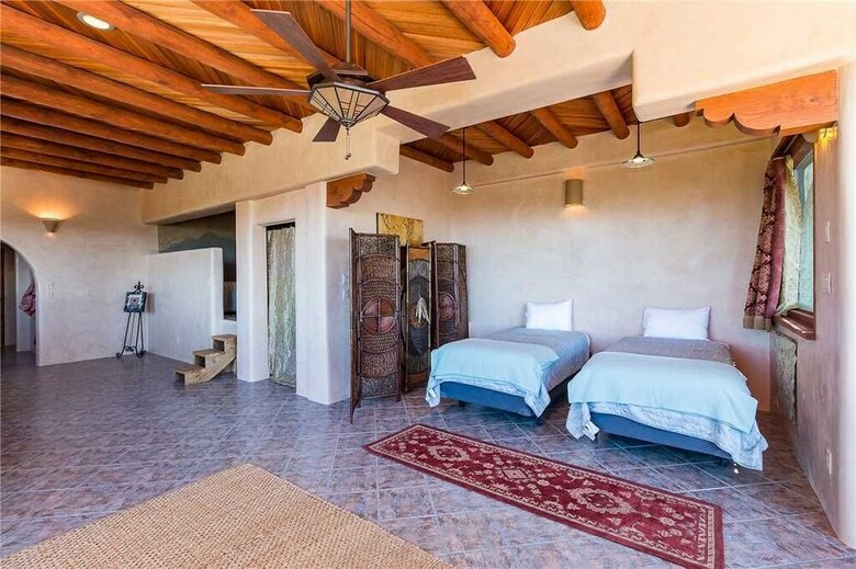Summit Sanctuary, 3 Bedrooms, Sleeps 8, Mountain Views