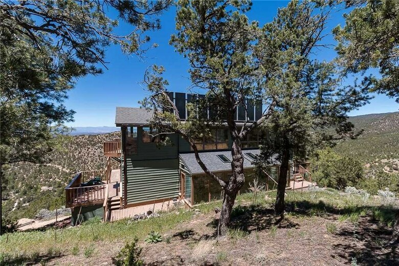 Summit Sanctuary, 3 Bedrooms, Sleeps 8, Mountain Views