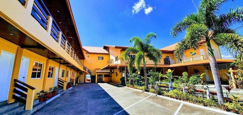 Phi-phi Beach Resorts And Hotel