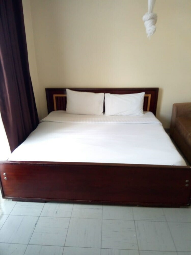 South C Bungalow