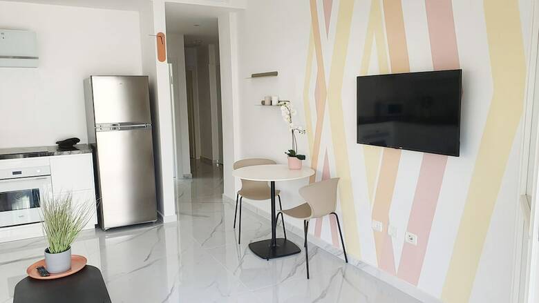 Design 2 Bdr Apartment - Habima Tl60