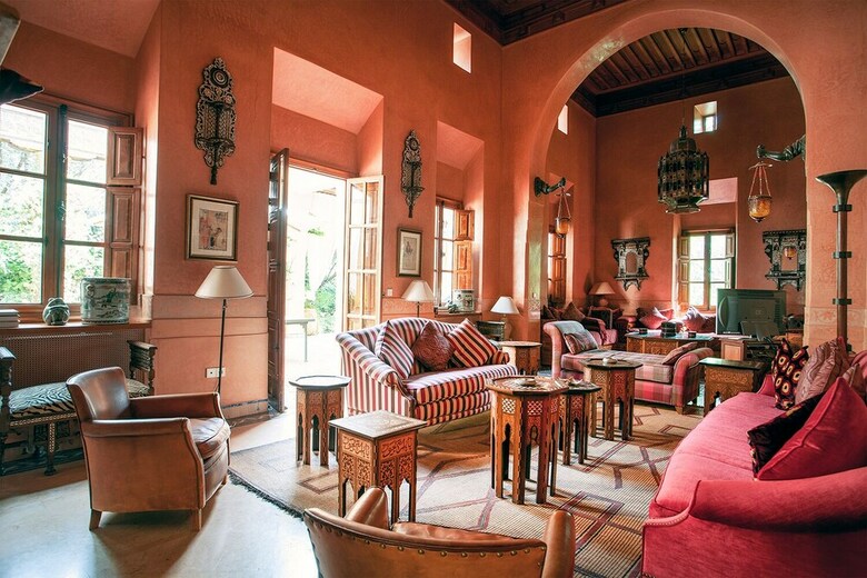 Villa Avirona