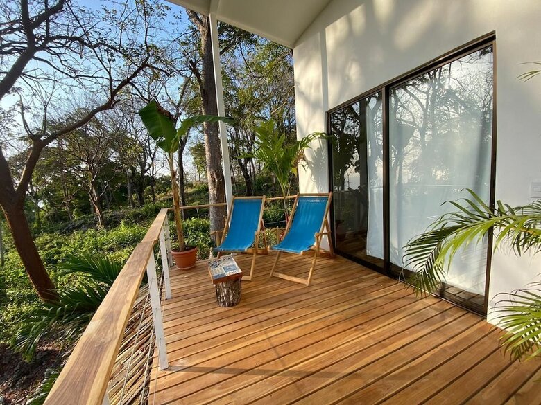 La Sana Surf Hotel