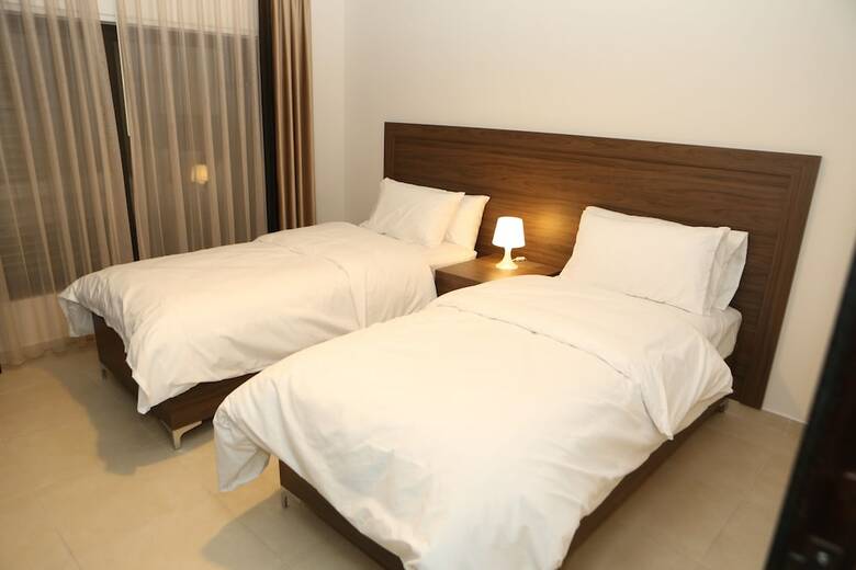Aparthotel Triple A Hotel Apartment