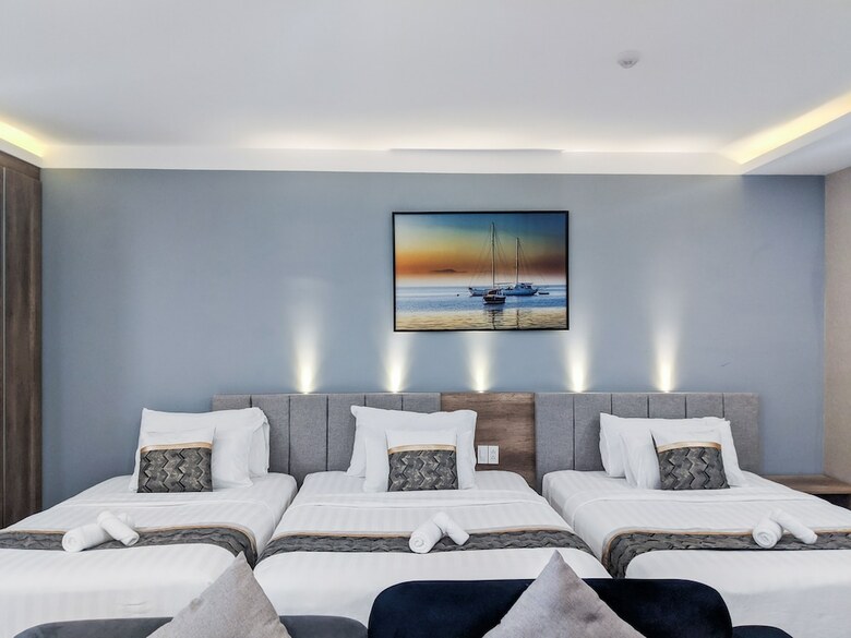 Skyline Serviced Apartments