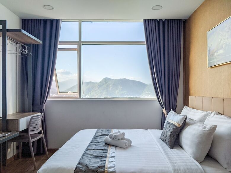 Skyline Serviced Apartments