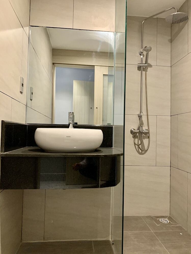 Holiday 2 Hotel