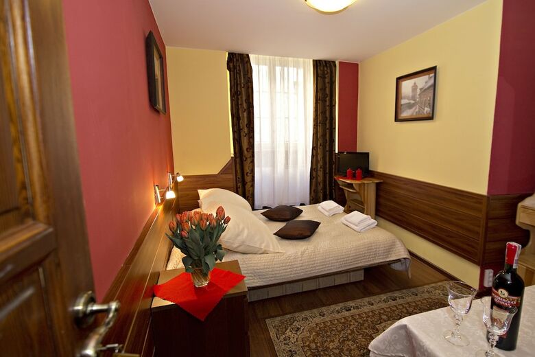 Hotel Unikat Guest Rooms