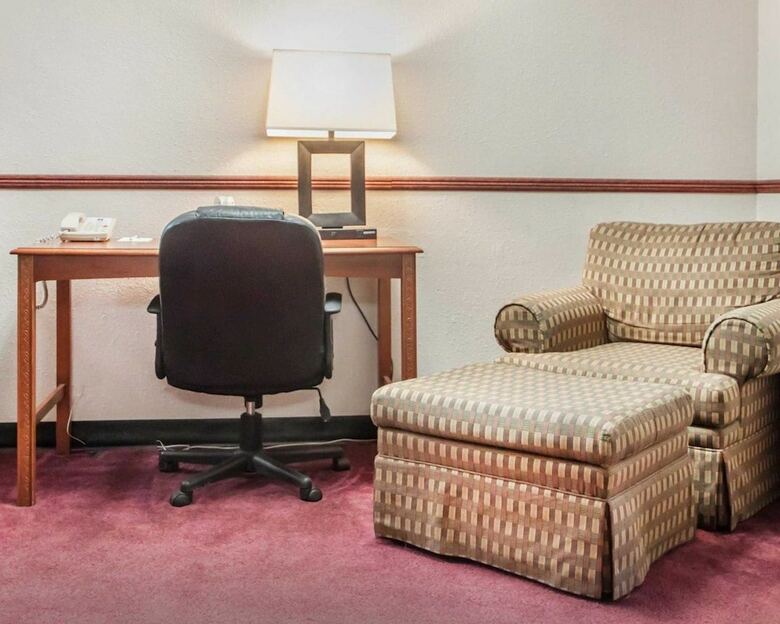 Hotel Clarion Inn