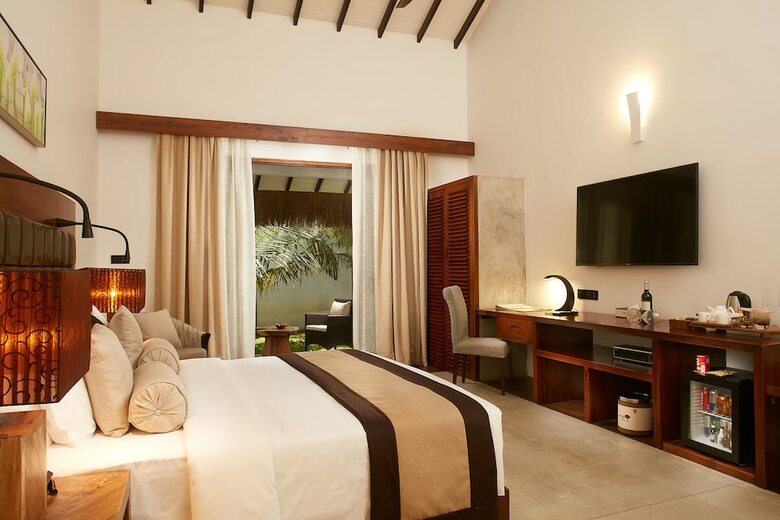 Hotel Margosa Bay