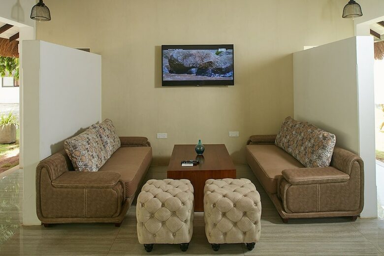 Hotel Margosa Bay