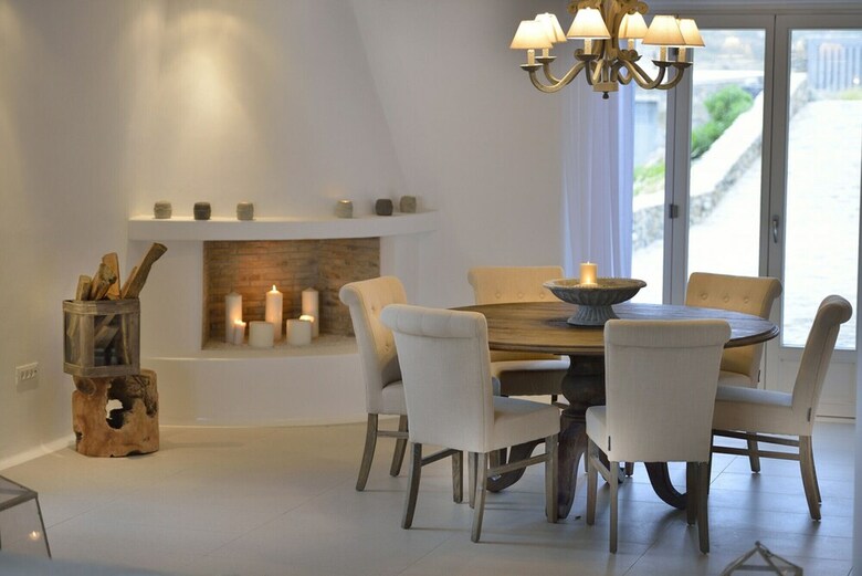 Stunning 6 Bedroom Villa In Fokos Beach
