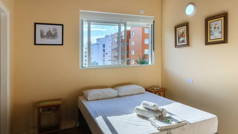 Hostal Guaruj� Hostel