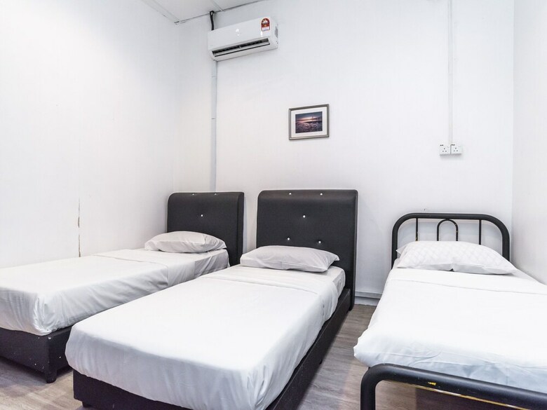 Hotel Spot On 89833 Blue Avenue Backpackers