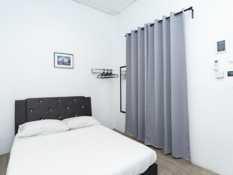 Hotel Spot On 89833 Blue Avenue Backpackers