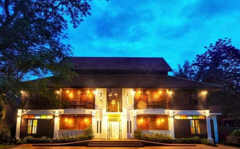 Hotel Samoeng Center