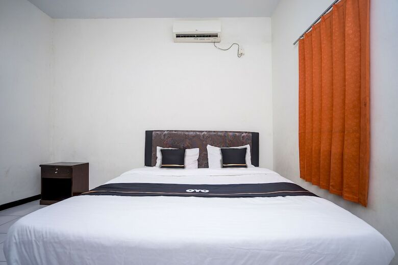 Hotel Oyo 2695 D'es Guest House