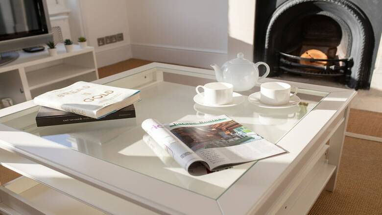 Cromwell Elite Apartment