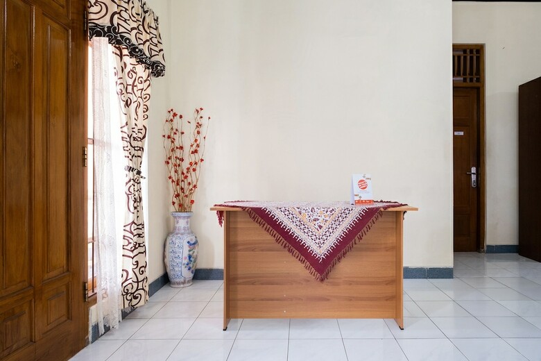 Hotel Oyo 2889 Abel Homestay Syariah