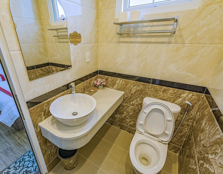 Phan Thong Vang Hotel