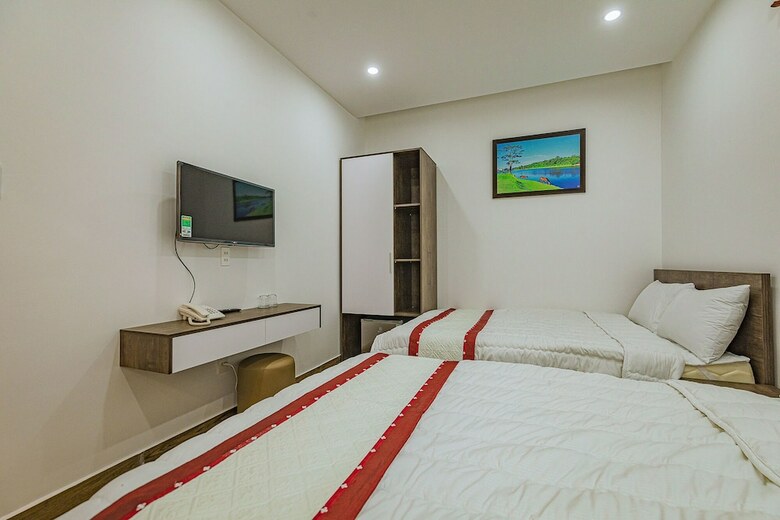 Phan Thong Vang Hotel